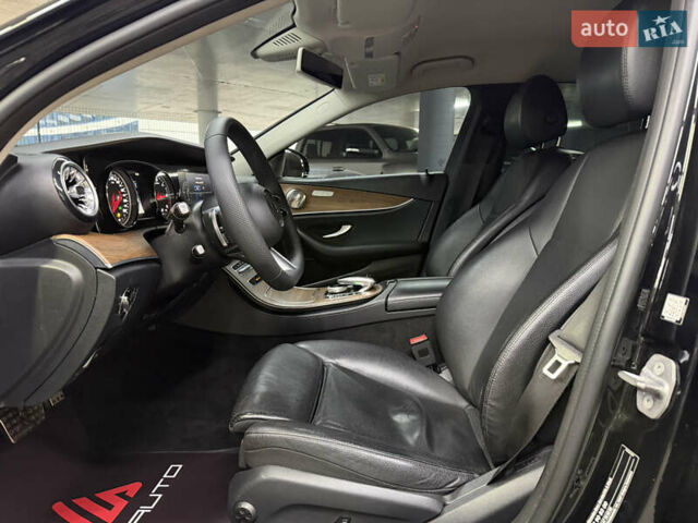 Черный Мерседес Е-Класс, объемом двигателя 1.95 л и пробегом 400 тыс. км за 19900 $, фото 20 на Automoto.ua