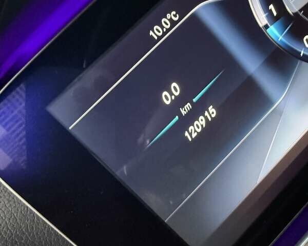 Чорний Мерседес Е-Клас, об'ємом двигуна 2.2 л та пробігом 120 тис. км за 35200 $, фото 22 на Automoto.ua