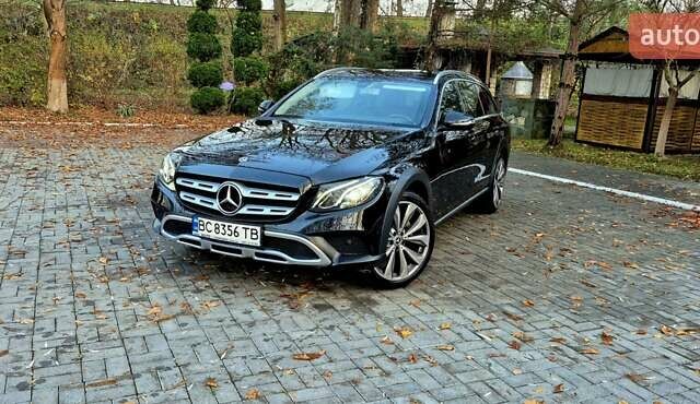 Черный Мерседес Е-Класс, объемом двигателя 1.95 л и пробегом 268 тыс. км за 29950 $, фото 1 на Automoto.ua