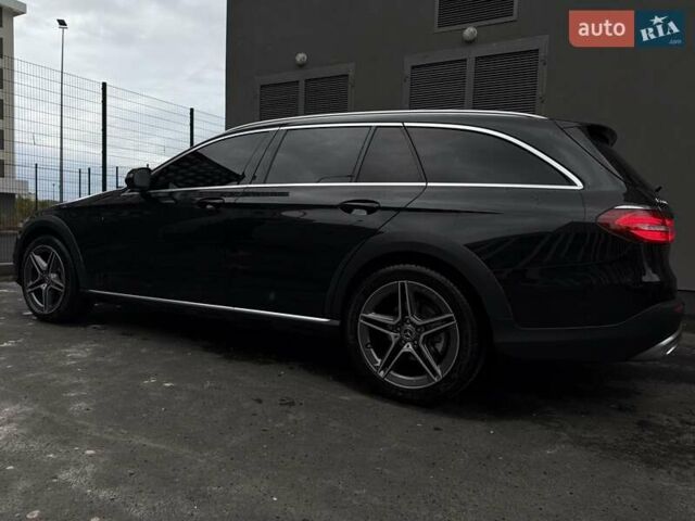 Чорний Мерседес Е-Клас, об'ємом двигуна 2.2 л та пробігом 120 тис. км за 35200 $, фото 13 на Automoto.ua