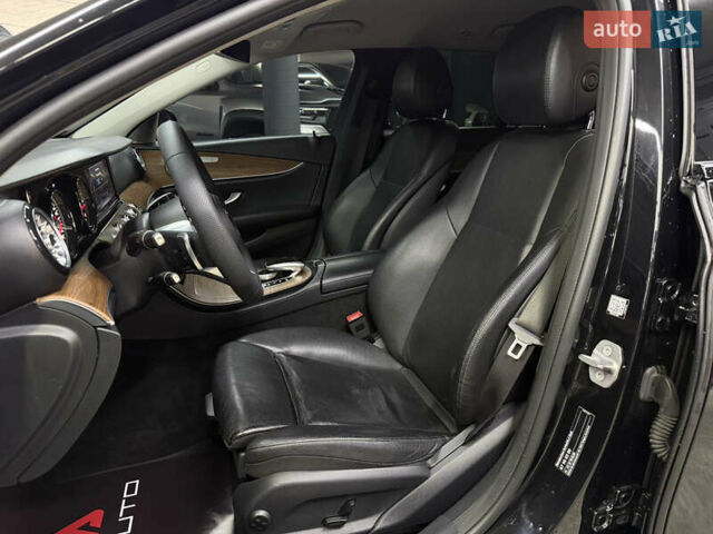 Черный Мерседес Е-Класс, объемом двигателя 1.95 л и пробегом 400 тыс. км за 19900 $, фото 18 на Automoto.ua