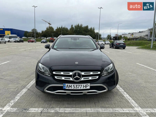 Черный Мерседес Е-Класс, объемом двигателя 2.9 л и пробегом 195 тыс. км за 37000 $, фото 8 на Automoto.ua