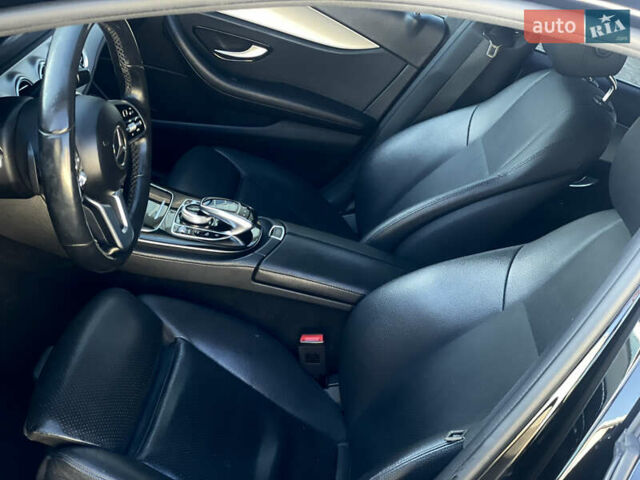 Черный Мерседес Е-Класс, объемом двигателя 1.95 л и пробегом 300 тыс. км за 22199 $, фото 40 на Automoto.ua