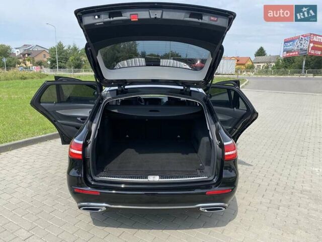 Черный Мерседес Е-Класс, объемом двигателя 1.95 л и пробегом 79 тыс. км за 26999 $, фото 8 на Automoto.ua