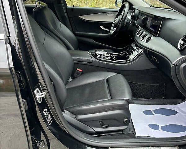 Чорний Мерседес Е-Клас, об'ємом двигуна 1.95 л та пробігом 343 тис. км за 27500 $, фото 17 на Automoto.ua