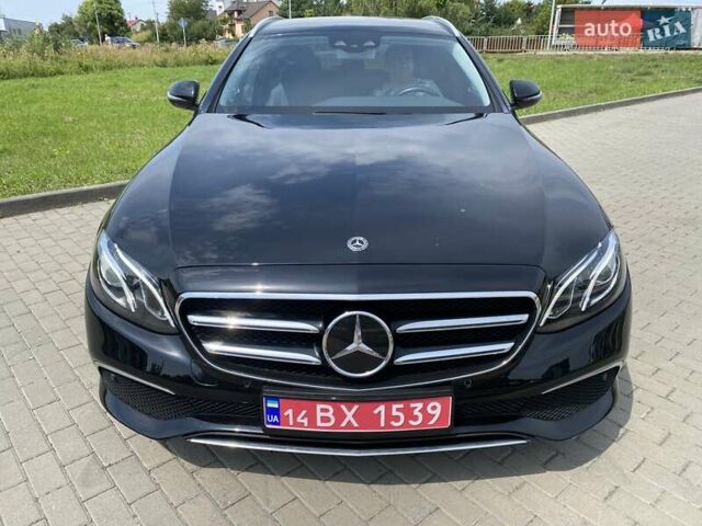 Черный Мерседес Е-Класс, объемом двигателя 1.95 л и пробегом 79 тыс. км за 26999 $, фото 3 на Automoto.ua