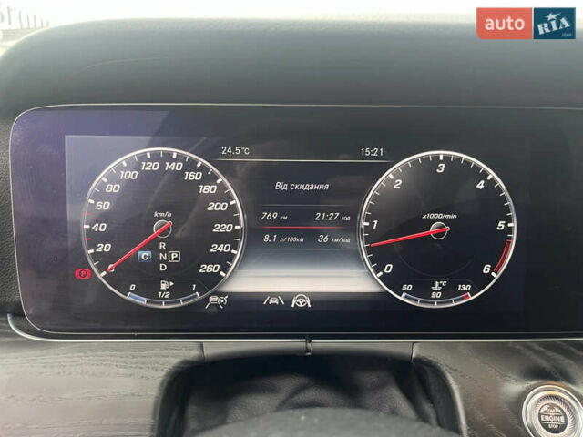 Черный Мерседес Е-Класс, объемом двигателя 2.9 л и пробегом 195 тыс. км за 37000 $, фото 11 на Automoto.ua