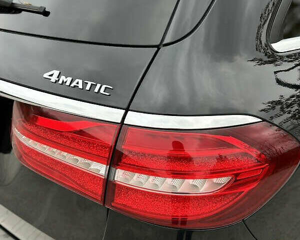 Чорний Мерседес Е-Клас, об'ємом двигуна 1.95 л та пробігом 343 тис. км за 27500 $, фото 11 на Automoto.ua