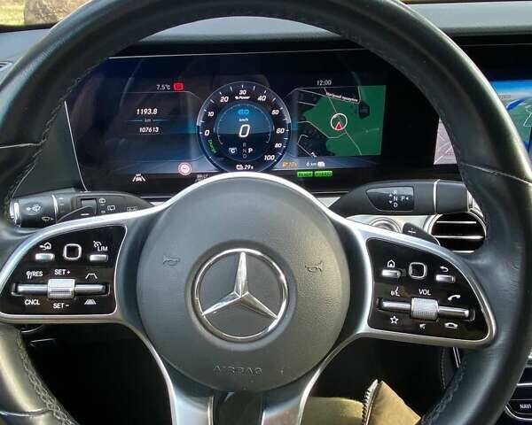 Черный Мерседес Е-Класс, объемом двигателя 1.95 л и пробегом 108 тыс. км за 38499 $, фото 4 на Automoto.ua