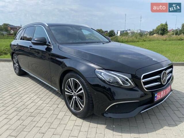 Черный Мерседес Е-Класс, объемом двигателя 1.95 л и пробегом 79 тыс. км за 26999 $, фото 4 на Automoto.ua