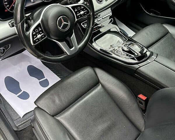 Чорний Мерседес Е-Клас, об'ємом двигуна 1.95 л та пробігом 343 тис. км за 27500 $, фото 19 на Automoto.ua