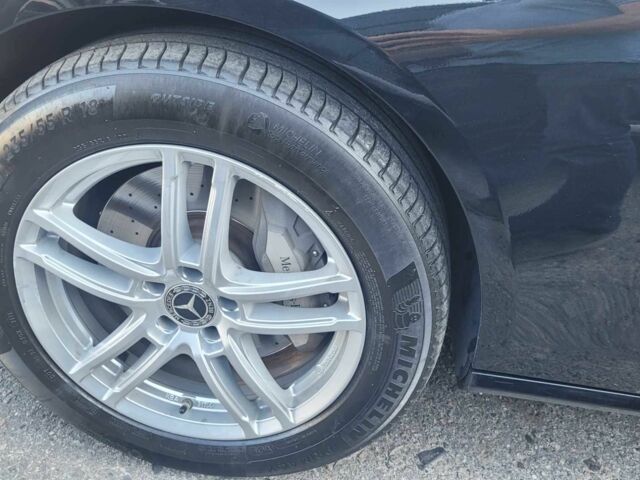 Черный Мерседес Е-Класс, объемом двигателя 2 л и пробегом 320 тыс. км за 43000 $, фото 17 на Automoto.ua