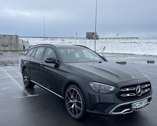 Черный Мерседес Е-Класс, объемом двигателя 3 л и пробегом 87 тыс. км за 45000 $, фото 3 на Automoto.ua