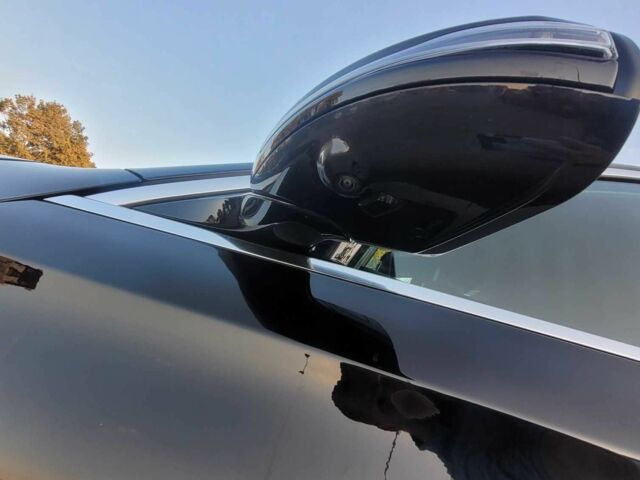 Черный Мерседес Е-Класс, объемом двигателя 2 л и пробегом 320 тыс. км за 43000 $, фото 22 на Automoto.ua