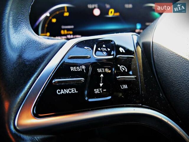 Черный Мерседес Е-Класс, объемом двигателя 1.6 л и пробегом 62 тыс. км за 36000 $, фото 26 на Automoto.ua