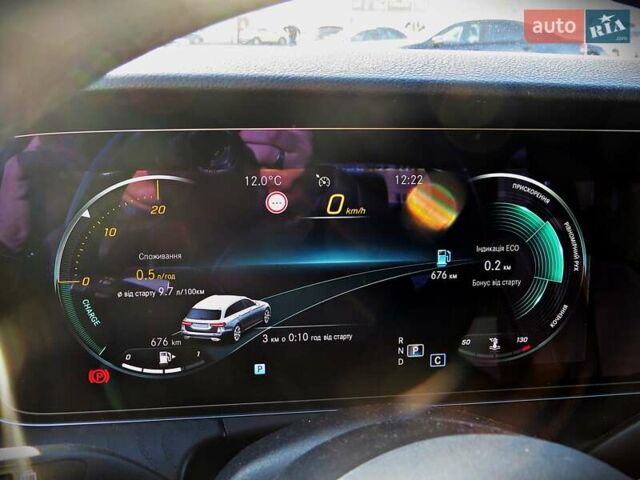 Черный Мерседес Е-Класс, объемом двигателя 1.6 л и пробегом 62 тыс. км за 36000 $, фото 16 на Automoto.ua