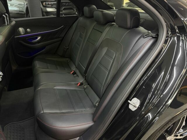 Черный Мерседес Е-Класс, объемом двигателя 3 л и пробегом 113 тыс. км за 38900 $, фото 17 на Automoto.ua