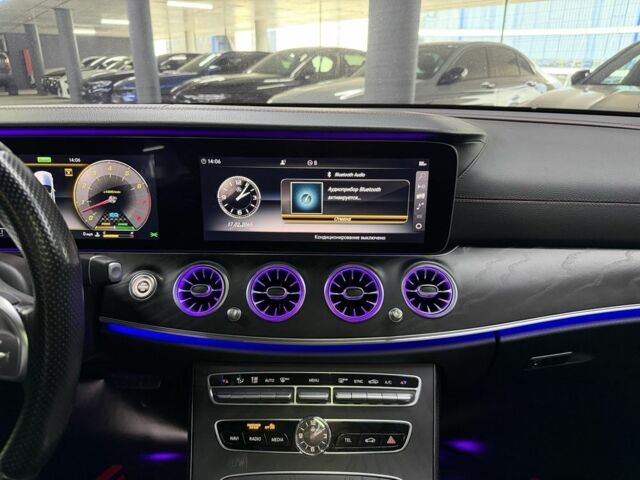 Черный Мерседес Е-Класс, объемом двигателя 3 л и пробегом 113 тыс. км за 38900 $, фото 22 на Automoto.ua