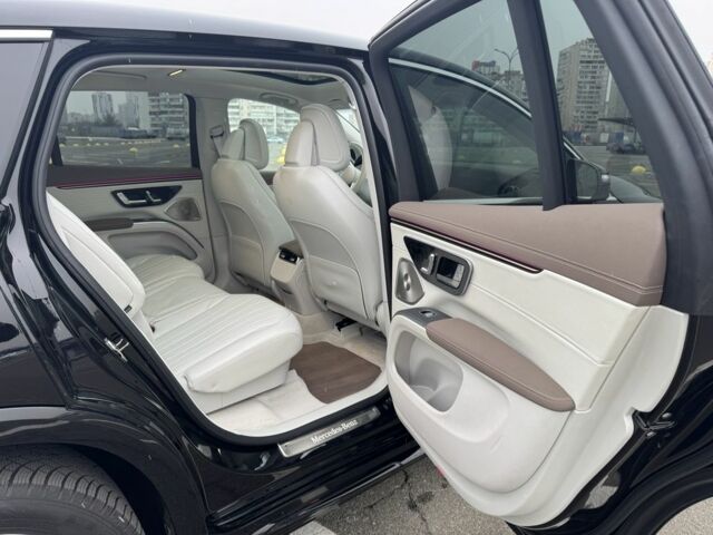 Черный Мерседес Е-Класс, объемом двигателя 0 л и пробегом 29 тыс. км за 85000 $, фото 15 на Automoto.ua