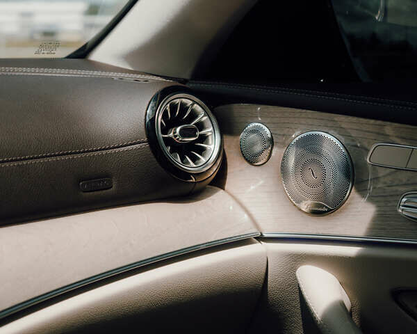 Фіолетовий Мерседес Е-Клас, об'ємом двигуна 3 л та пробігом 89 тис. км за 38500 $, фото 14 на Automoto.ua