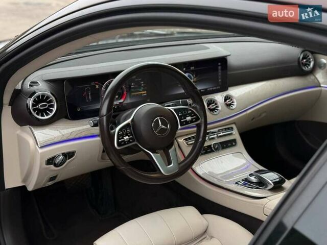 Фиолетовый Мерседес Е-Класс, объемом двигателя 3 л и пробегом 93 тыс. км за 34999 $, фото 24 на Automoto.ua