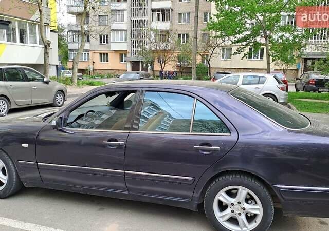 Фиолетовый Мерседес Е-Класс, объемом двигателя 2.79 л и пробегом 312 тыс. км за 1650 $, фото 7 на Automoto.ua