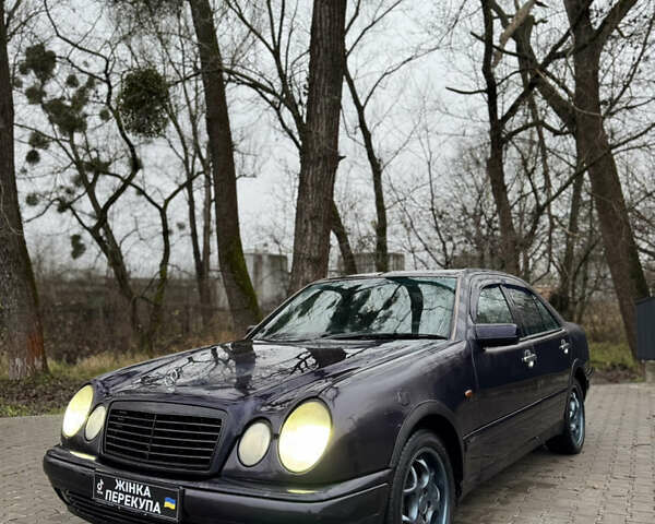 Фіолетовий Мерседес Е-Клас, об'ємом двигуна 2.16 л та пробігом 425 тис. км за 2500 $, фото 2 на Automoto.ua