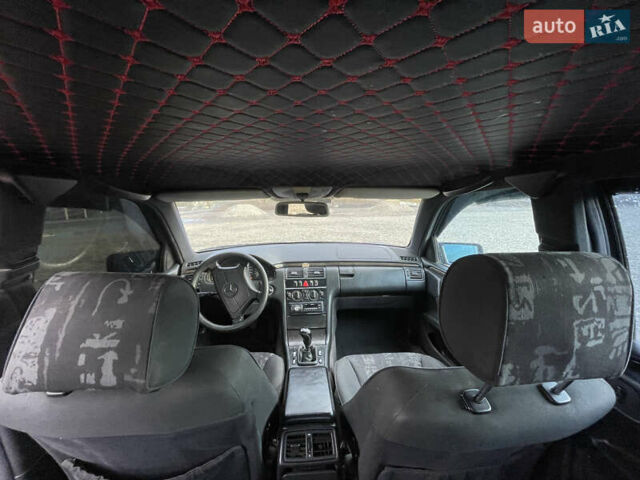 Фиолетовый Мерседес Е-Класс, объемом двигателя 2 л и пробегом 303 тыс. км за 2500 $, фото 9 на Automoto.ua