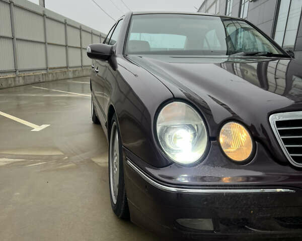 Фиолетовый Мерседес Е-Класс, объемом двигателя 4.97 л и пробегом 281 тыс. км за 7500 $, фото 13 на Automoto.ua