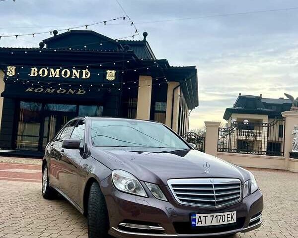 Фіолетовий Мерседес Е-Клас, об'ємом двигуна 2.1 л та пробігом 380 тис. км за 13000 $, фото 9 на Automoto.ua