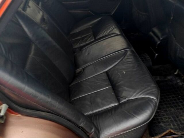 Коричневый Мерседес Е-Класс, объемом двигателя 2.3 л и пробегом 550 тыс. км за 1350 $, фото 5 на Automoto.ua