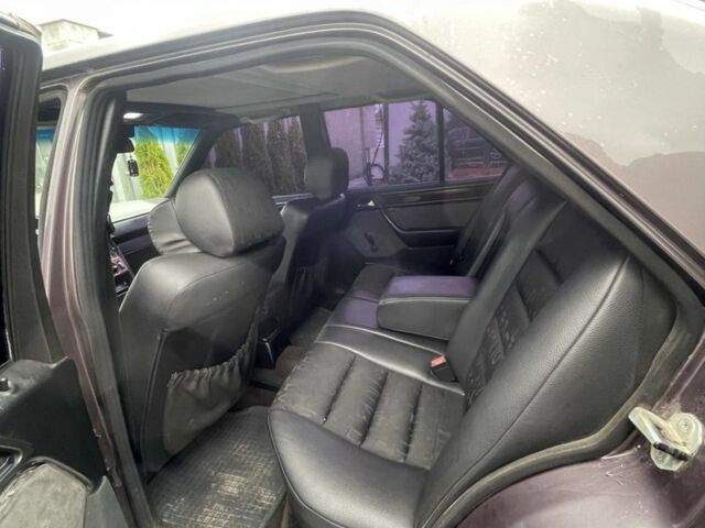 Коричневий Мерседес Е-Клас, об'ємом двигуна 2 л та пробігом 389 тис. км за 2700 $, фото 7 на Automoto.ua