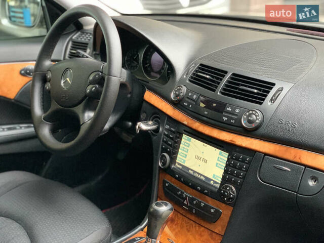 Коричневый Мерседес Е-Класс, объемом двигателя 3 л и пробегом 330 тыс. км за 9100 $, фото 50 на Automoto.ua