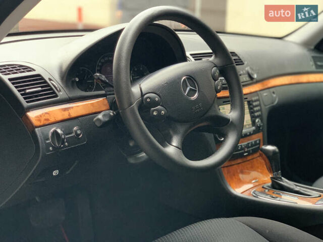 Коричневый Мерседес Е-Класс, объемом двигателя 3 л и пробегом 330 тыс. км за 9100 $, фото 66 на Automoto.ua