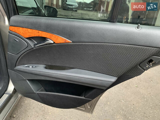 Коричневый Мерседес Е-Класс, объемом двигателя 3 л и пробегом 330 тыс. км за 9100 $, фото 61 на Automoto.ua