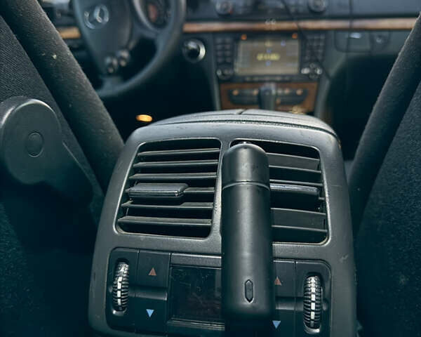 Мерседес Е-Клас 2007 у Івано-Франківську на Automoto.ua Коричневий Мерседес Е-Клас, об'ємом двигуна 3 л та пробігом 329 тис. км за 8900 $, фото 18 на Automoto.ua