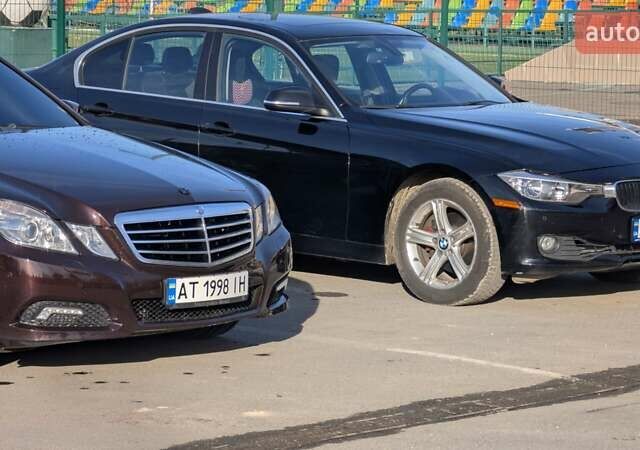 Коричневый Мерседес Е-Класс, объемом двигателя 2.14 л и пробегом 240 тыс. км за 12200 $, фото 4 на Automoto.ua
