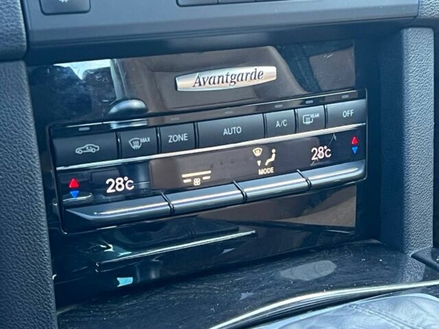 Коричневый Мерседес Е-Класс, объемом двигателя 2.2 л и пробегом 227 тыс. км за 15499 $, фото 10 на Automoto.ua