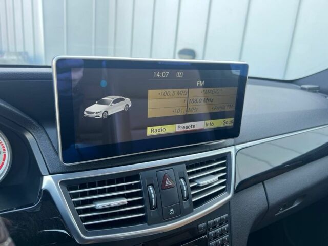 Коричневый Мерседес Е-Класс, объемом двигателя 2.2 л и пробегом 227 тыс. км за 15499 $, фото 8 на Automoto.ua