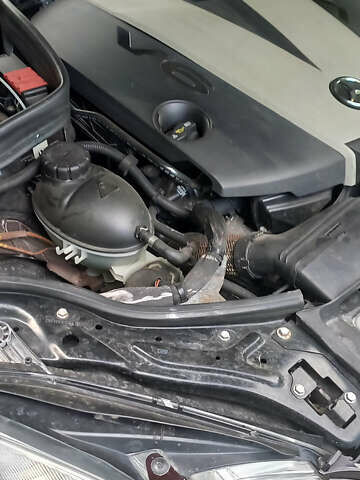 Коричневый Мерседес Е-Класс, объемом двигателя 2.99 л и пробегом 238 тыс. км за 15300 $, фото 45 на Automoto.ua