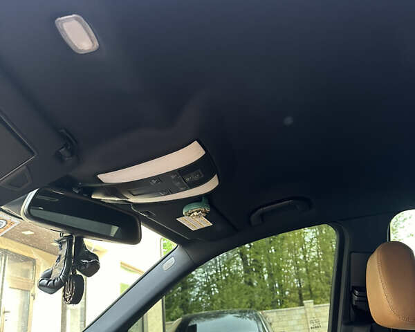 Коричневый Мерседес Е-Класс, объемом двигателя 3 л и пробегом 252 тыс. км за 15000 $, фото 2 на Automoto.ua