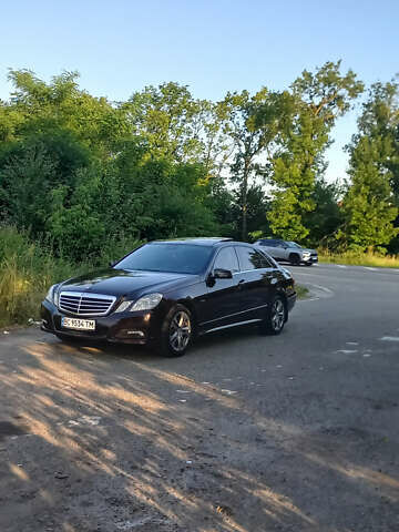 Коричневый Мерседес Е-Класс, объемом двигателя 2.99 л и пробегом 238 тыс. км за 15300 $, фото 8 на Automoto.ua