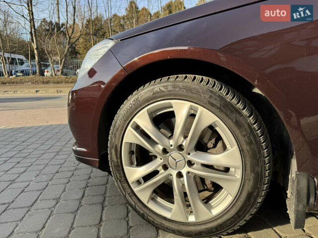 Мерседес Е-Класс 2010 в Львове на Automoto.ua Коричневый Мерседес Е-Класс, объемом двигателя 3.5 л и пробегом 130 тыс. км за 17500 $, фото 6 на Automoto.ua