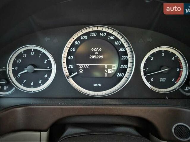 Коричневый Мерседес Е-Класс, объемом двигателя 3 л и пробегом 206 тыс. км за 14999 $, фото 8 на Automoto.ua