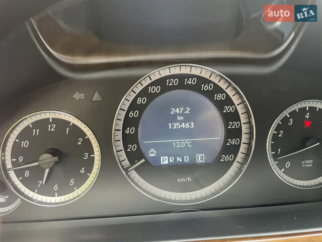 Коричневый Мерседес Е-Класс, объемом двигателя 1.8 л и пробегом 135 тыс. км за 10700 $, фото 8 на Automoto.ua