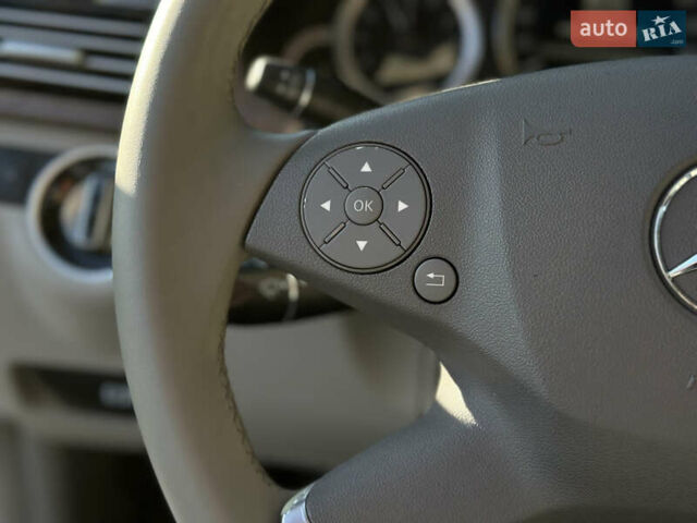 Мерседес Е-Класс 2012 в Ровно на Automoto.ua Коричневый Мерседес Е-Класс, объемом двигателя 2.2 л и пробегом 286 тыс. км за 11400 $, фото 33 на Automoto.ua