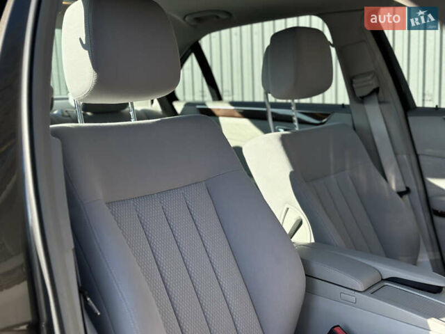 Мерседес Е-Класс 2012 в Ровно на Automoto.ua Коричневый Мерседес Е-Класс, объемом двигателя 2.2 л и пробегом 286 тыс. км за 11400 $, фото 56 на Automoto.ua