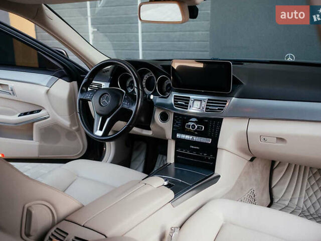 Мерседес Е-Клас 2013 у Тернополі на Automoto.ua Коричневий Мерседес Е-Клас, об'ємом двигуна 2.14 л та пробігом 222 тис. км за 20700 $, фото 50 на Automoto.ua
