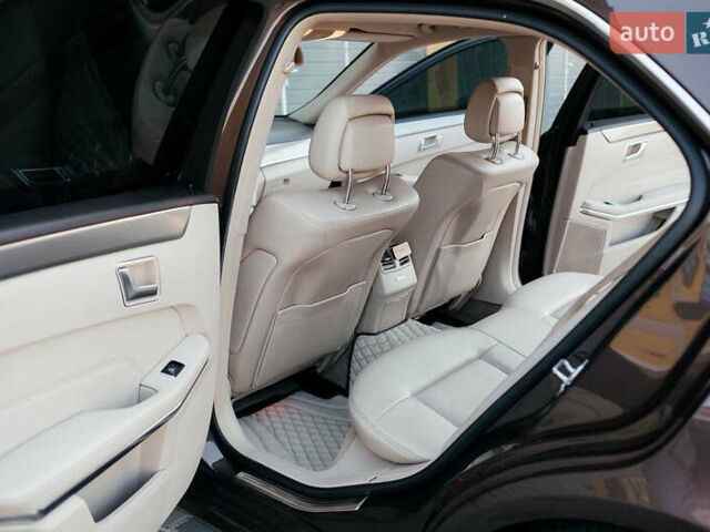 Мерседес Е-Клас 2013 у Тернополі на Automoto.ua Коричневий Мерседес Е-Клас, об'ємом двигуна 2.14 л та пробігом 222 тис. км за 20700 $, фото 41 на Automoto.ua