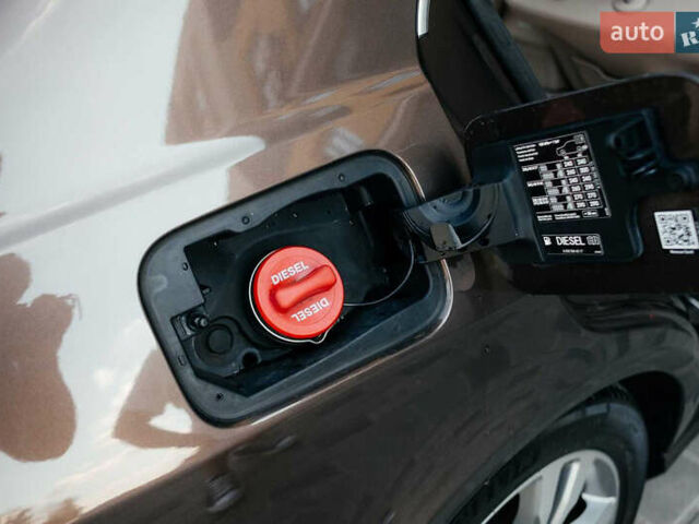 Мерседес Е-Клас 2013 у Тернополі на Automoto.ua Коричневий Мерседес Е-Клас, об'ємом двигуна 2.14 л та пробігом 222 тис. км за 20700 $, фото 54 на Automoto.ua